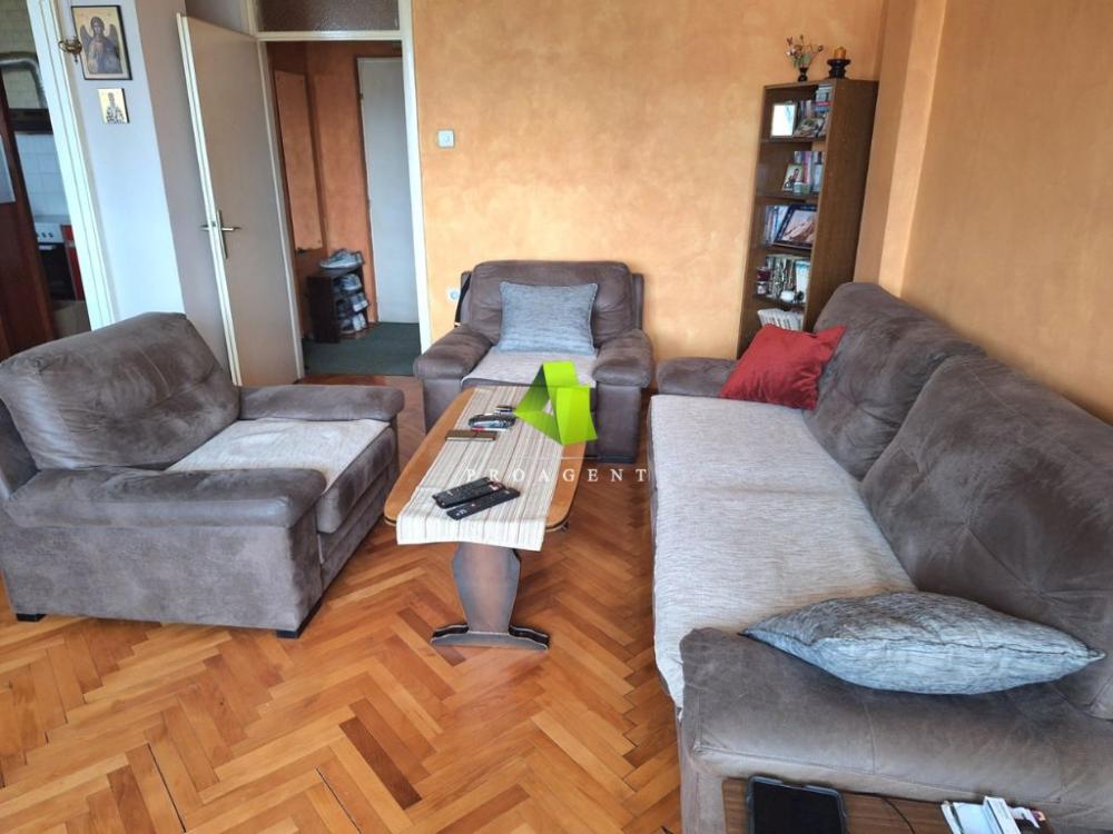 Slika 1 - Četvorosoban stan na prodaju, 80m2, 136.000€
