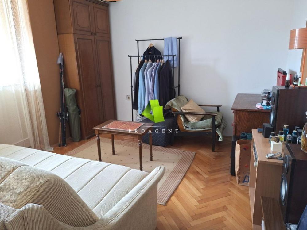 Slika 10 - Četvorosoban stan na prodaju, 80m2, 136.000€