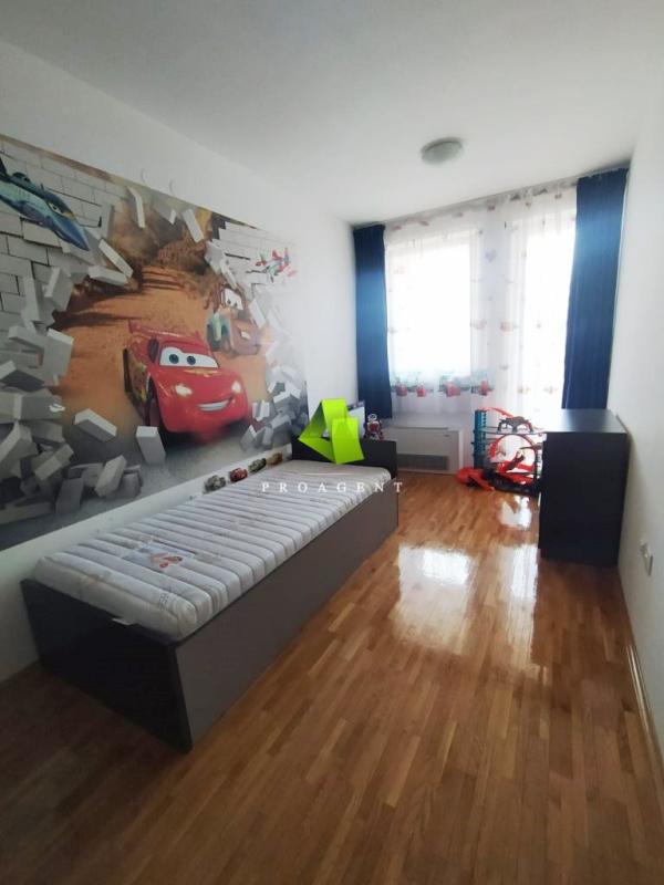 Slika 5 - Cara Dušana, Troiposoban stan za izdavanje, 80m2, 600€