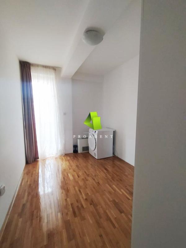 Slika 7 - Cara Dušana, Troiposoban stan za izdavanje, 80m2, 600€