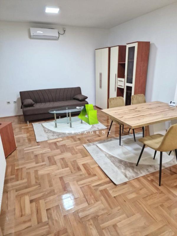Slika 1 - Dvosoban stan za izdavanje, 60m2, 320€