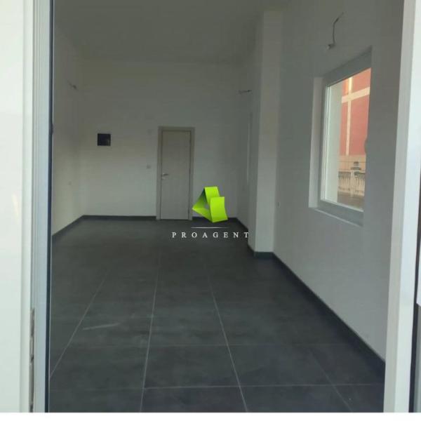 Glavna slika -Janisa Janulisa,  Lokal za izdavanje, 33m2, 500€