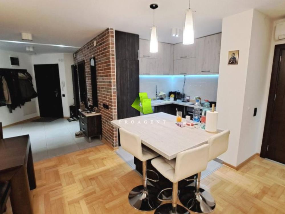 Slika 3 - Trosoban stan na prodaju, 98m2, 188.000€
