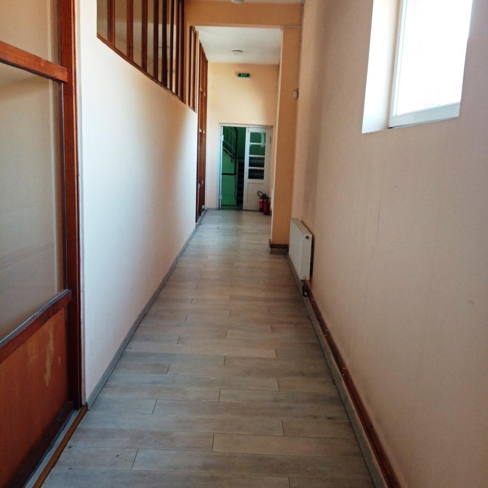 Slika 5 -  Lokal za izdavanje, 350m2, 2.500€