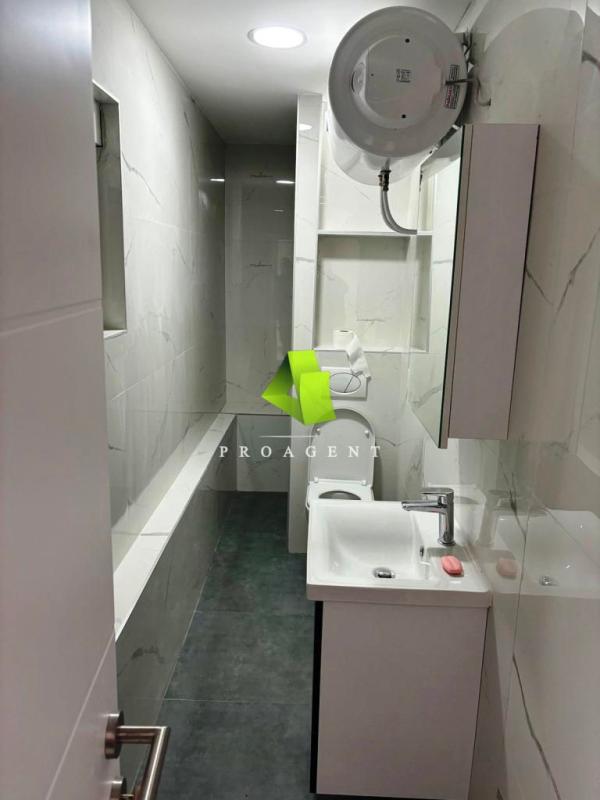 Slika 5 -  Lokal za izdavanje, 93m2, 800€