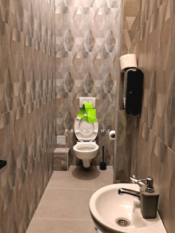 Slika 7 -  Lokal za izdavanje, 450m2, 3.600€