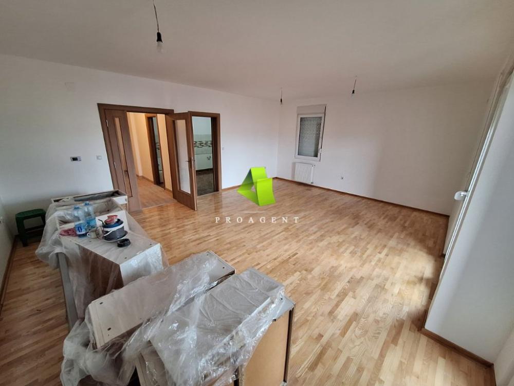 Slika 1 -  Lokal za izdavanje, 116m2, 500€