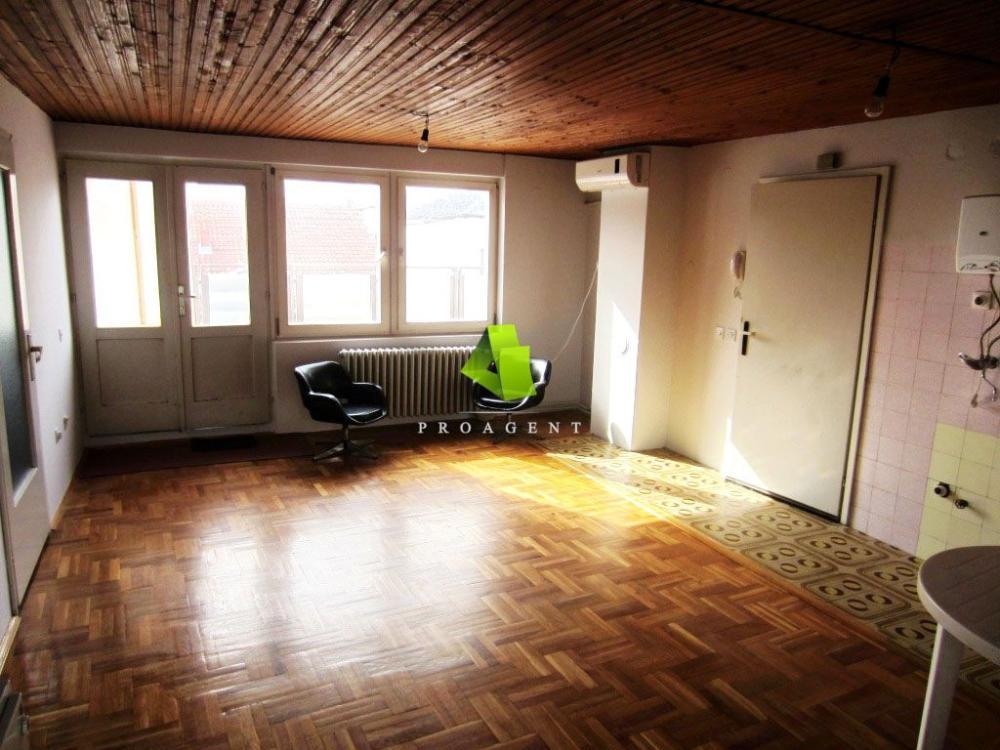 Glavna slika -Dvoiposoban stan na prodaju, 60m2, 85.000€