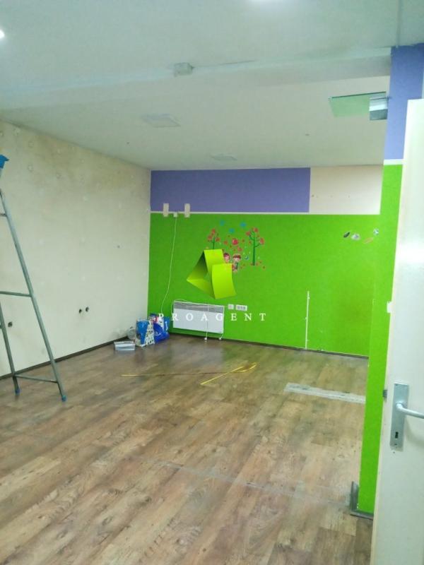 Slika 2 -  Lokal na prodaju, 230m2, 414.000€