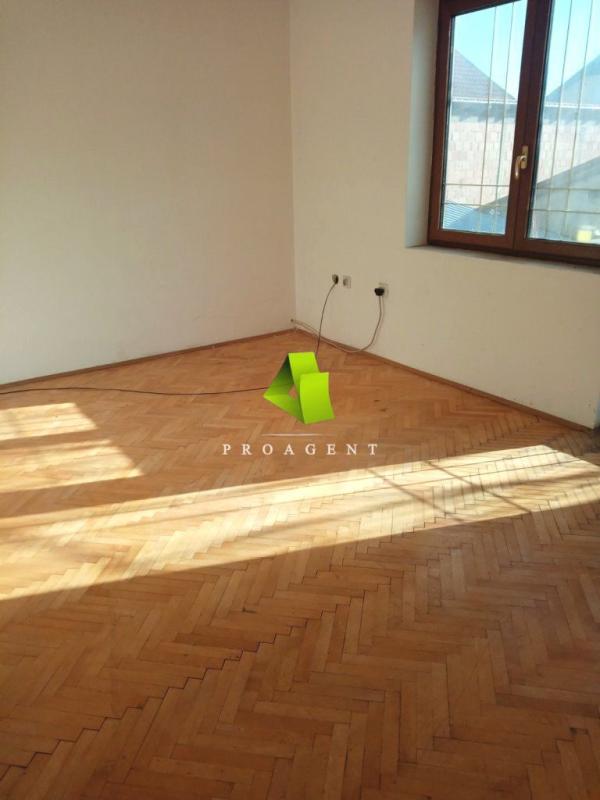 Slika 3 -  Lokal za izdavanje, 250m2, 500€