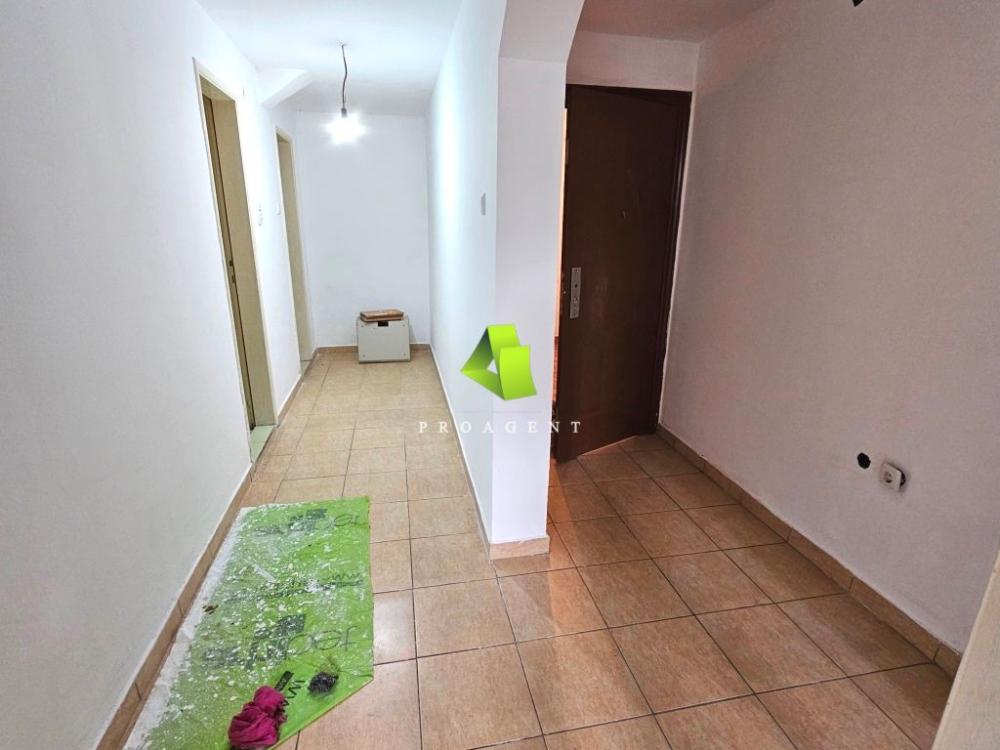 Slika 5 - Dvoiposoban stan na prodaju, 62m2, 62.000€