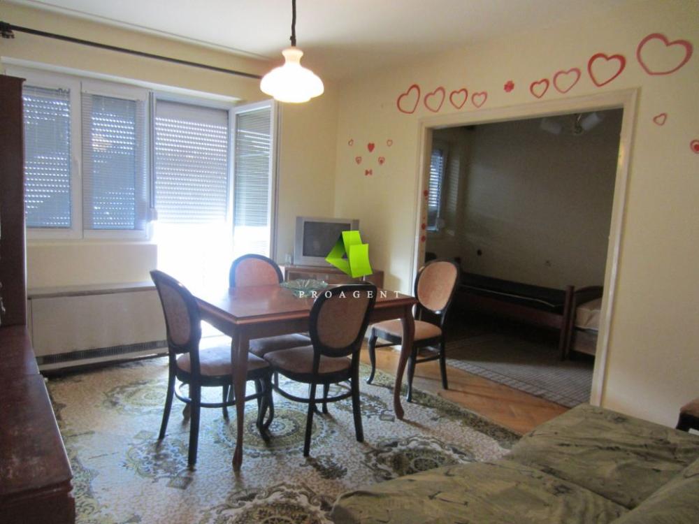 Slika 1 - Obilićev venac, Dvoiposoban stan za izdavanje, 54m2, 400€