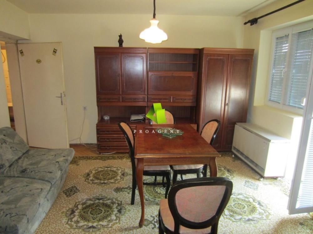 Glavna slika -Obilićev venac, Dvoiposoban stan za izdavanje, 54m2, 400€