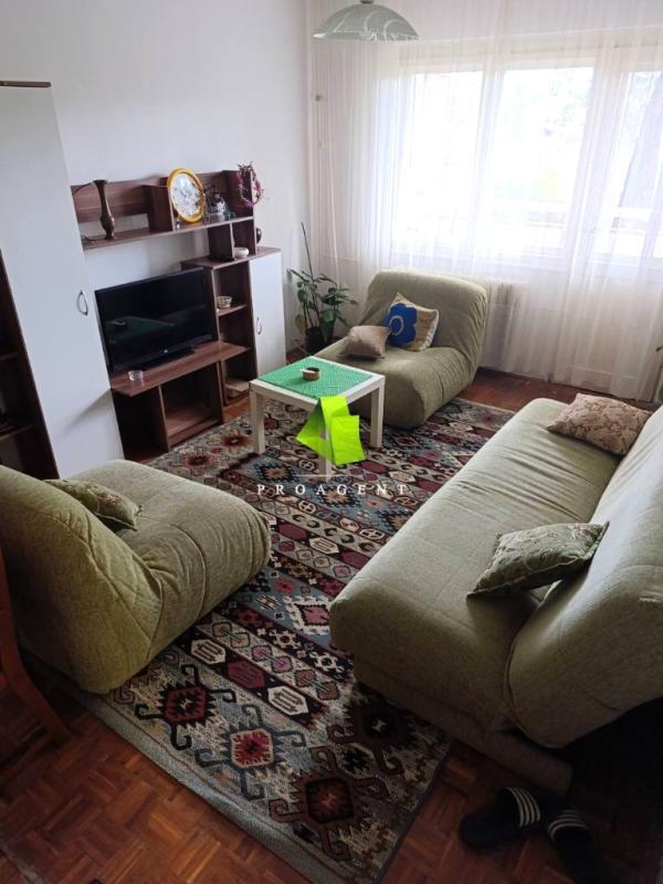 Glavna slika -Trosoban stan za izdavanje, 70m2, 350€