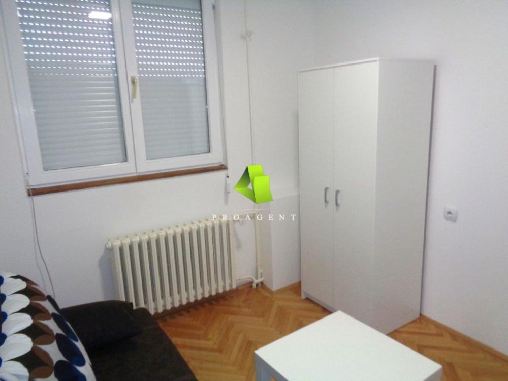 Slika 5 - Nade Tomić, Dvoiposoban stan za izdavanje, 39m2, 350€