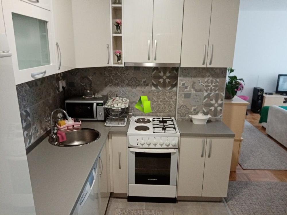 Slika 6 - Trosoban stan na prodaju, 72m2, 140.000€