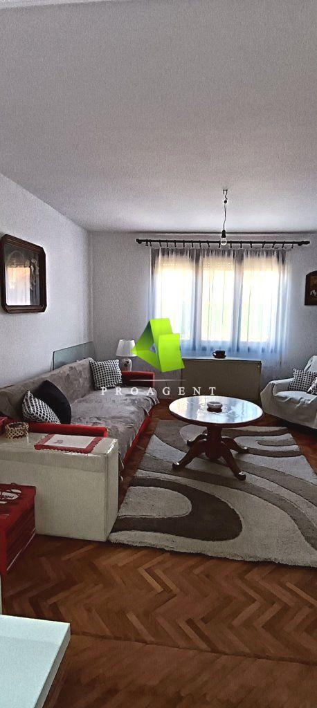 Glavna slika -Jednoiposoban stan za izdavanje, 70m2, 250€