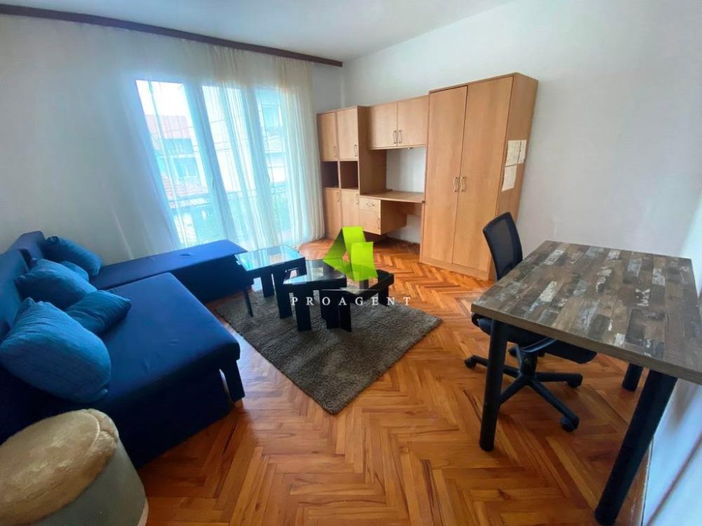 Glavna slika -Dvoiposoban stan za izdavanje, 60m2, 300€