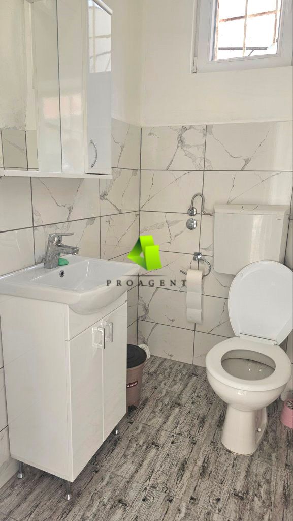 Slika 6 -  Lokal za izdavanje, 115m2, 750€