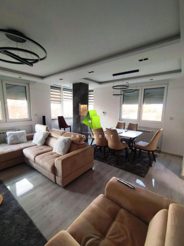 Slika 1 - Četvorosoban stan za izdavanje, 84m2, 1.100€