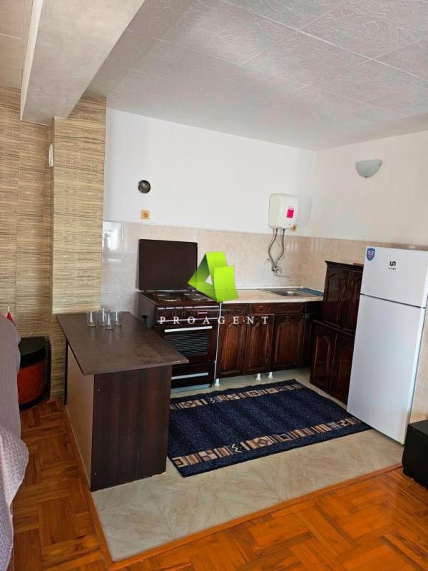 Slika 6 - Jednosoban stan za izdavanje, 60m2, 250€