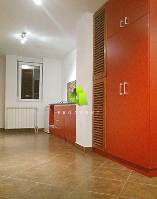 Slika 4 -  Lokal za izdavanje, 130m2, 450€