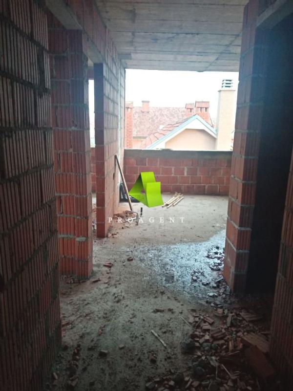 Slika 2 - Dvoiposoban stan na prodaju, 65m2, 110.830€