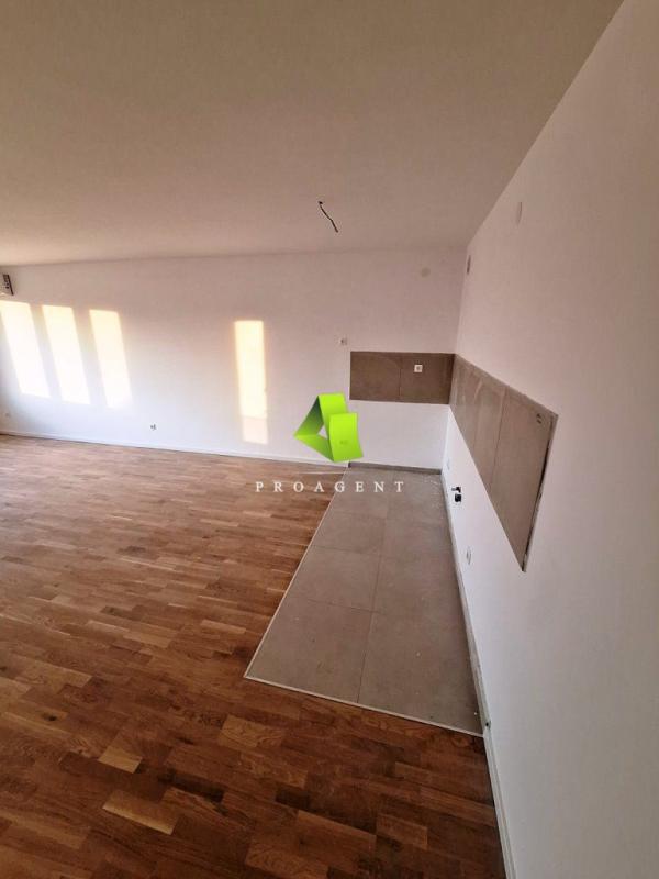 Slika 1 - Dvoiposoban stan na prodaju, 99m2, 188.100€