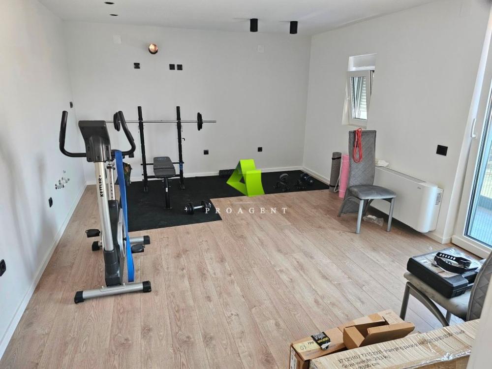 Slika 11 -  Kuća na prodaju, 232m2, 350.000€