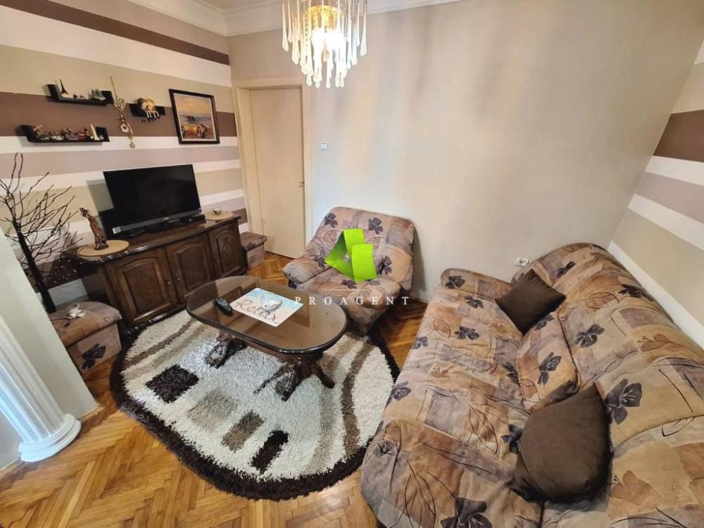 Glavna slika -Dvosoban stan za izdavanje, 60m2, 350€