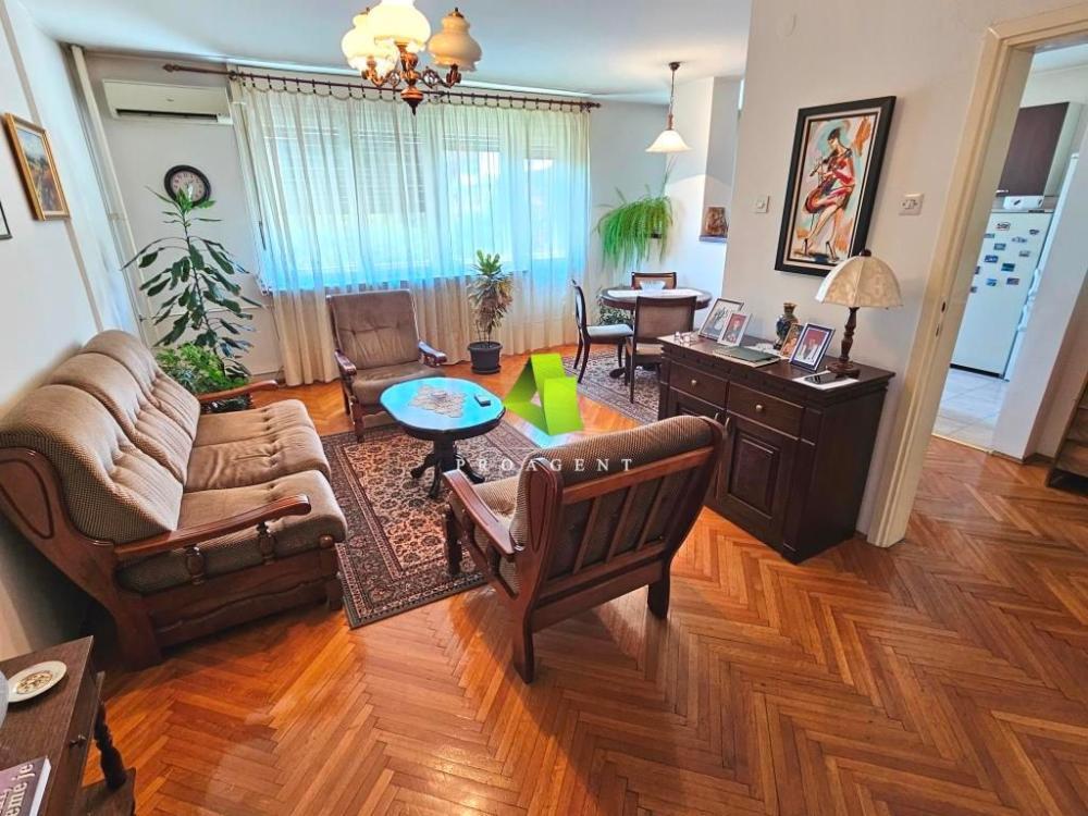 Glavna slika -Trosoban stan na prodaju, 75m2, 154.000€