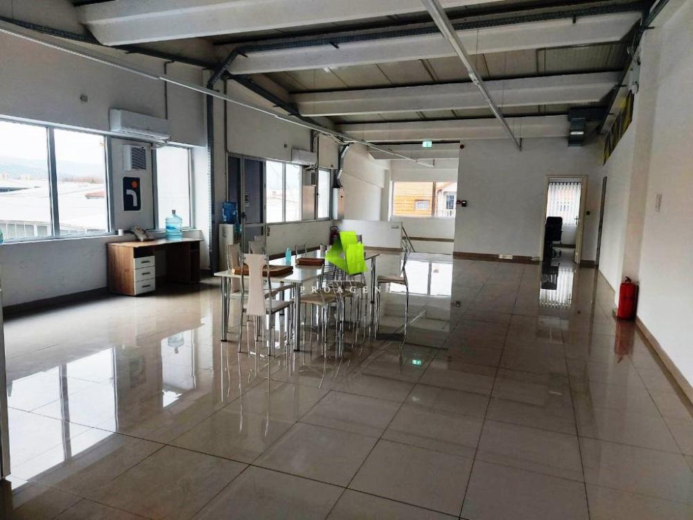 Slika 2 -  Lokal za izdavanje, 530m2, 1.800€