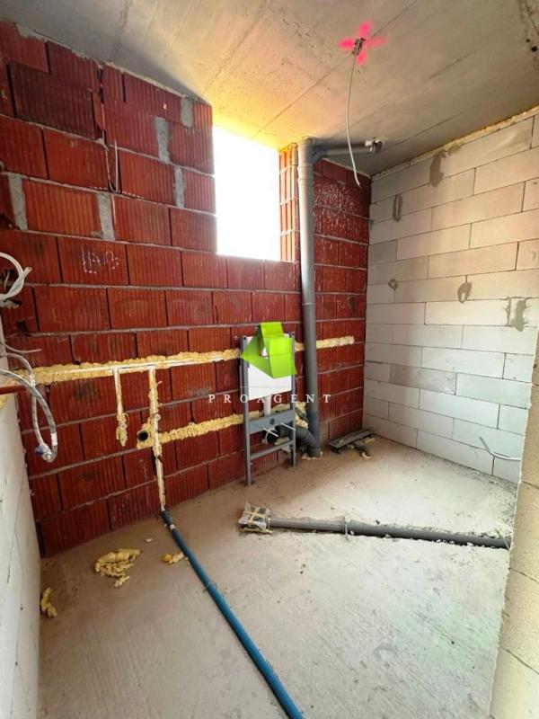 Slika 2 - Četvorosoban stan na prodaju, 91m2, 218.070€