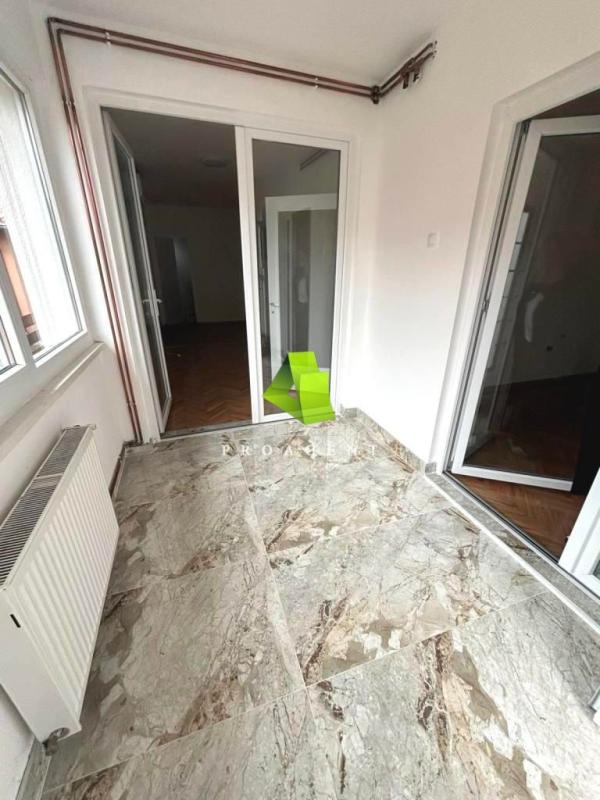 Slika 8 -  Lokal za izdavanje, 80m2, 700€