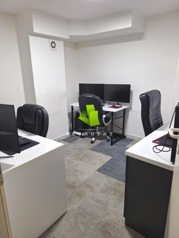 Slika 2 -  Lokal za izdavanje, 300m2, 3.000€