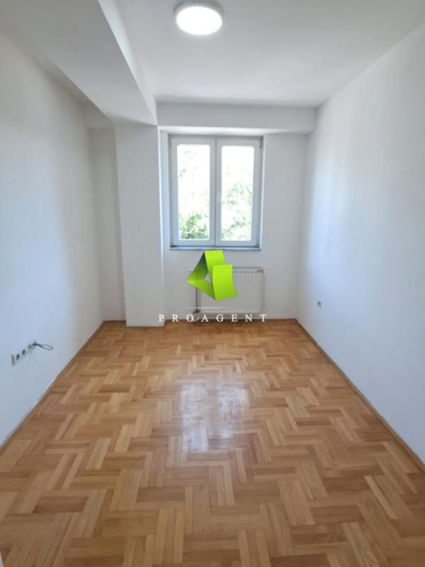 Slika 5 -  Lokal za izdavanje, 73m2, 450€