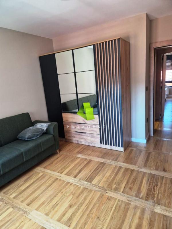 Slika 9 - Četvorosoban stan za izdavanje, 110m2, 1.200€