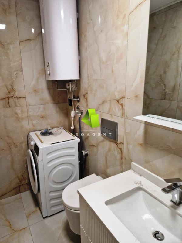 Slika 11 - Četvorosoban stan za izdavanje, 110m2, 1.200€