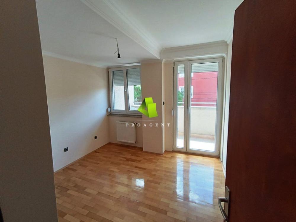 Slika 4 - Trosoban stan na prodaju, 87m2, 185.000€