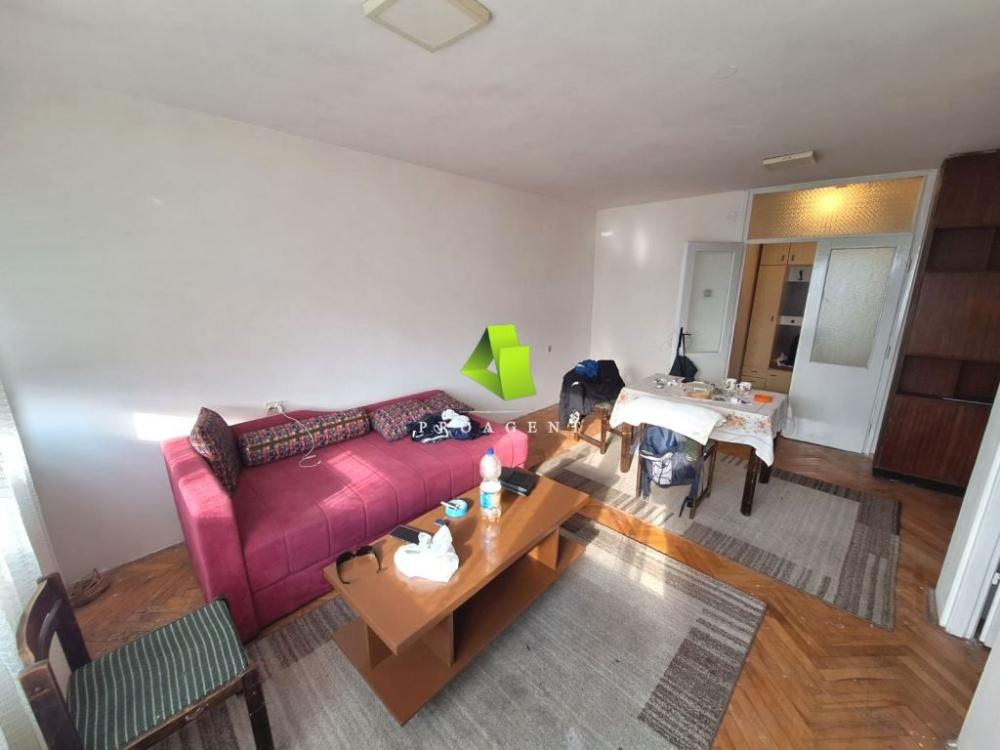 Slika 1 - Dvosoban stan za izdavanje, 45m2, 300€