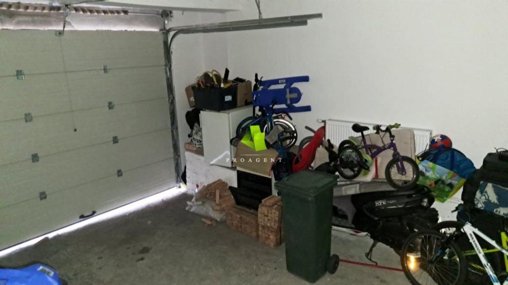 Slika 10 -  Kuća za izdavanje, 300m2, 2.000€