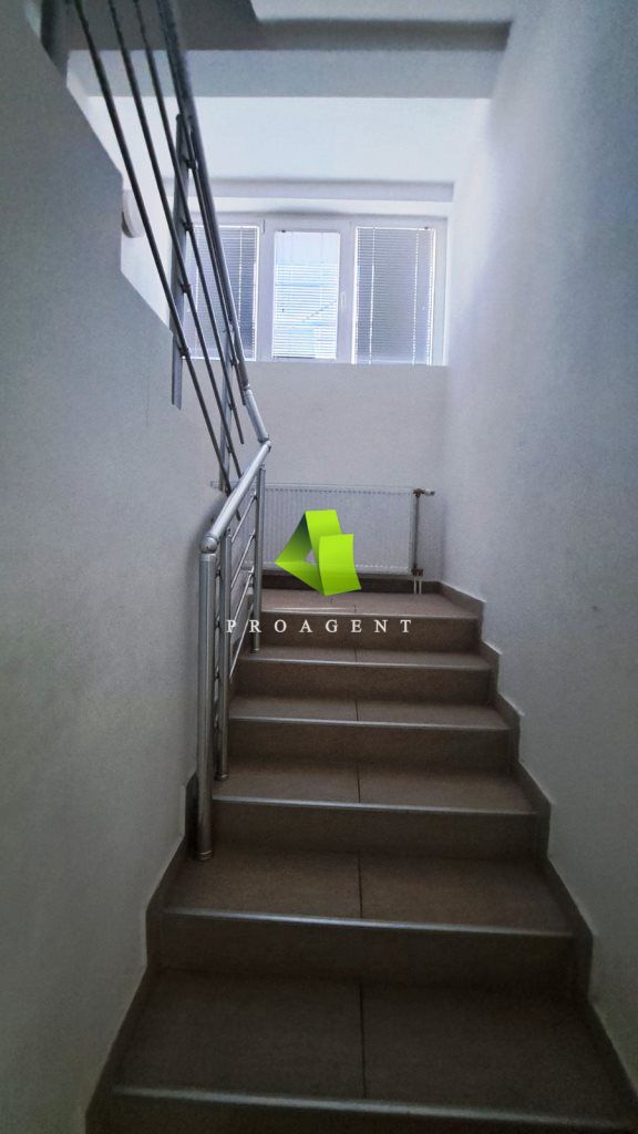 Slika 9 -  Kuća za izdavanje, 300m2, 2.000€