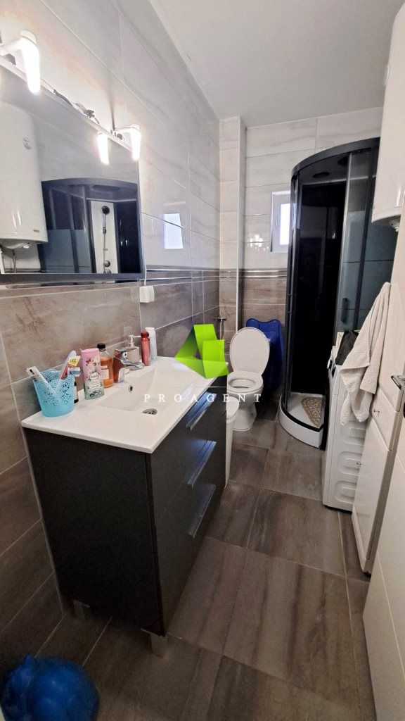 Slika 8 -  Kuća za izdavanje, 300m2, 2.000€