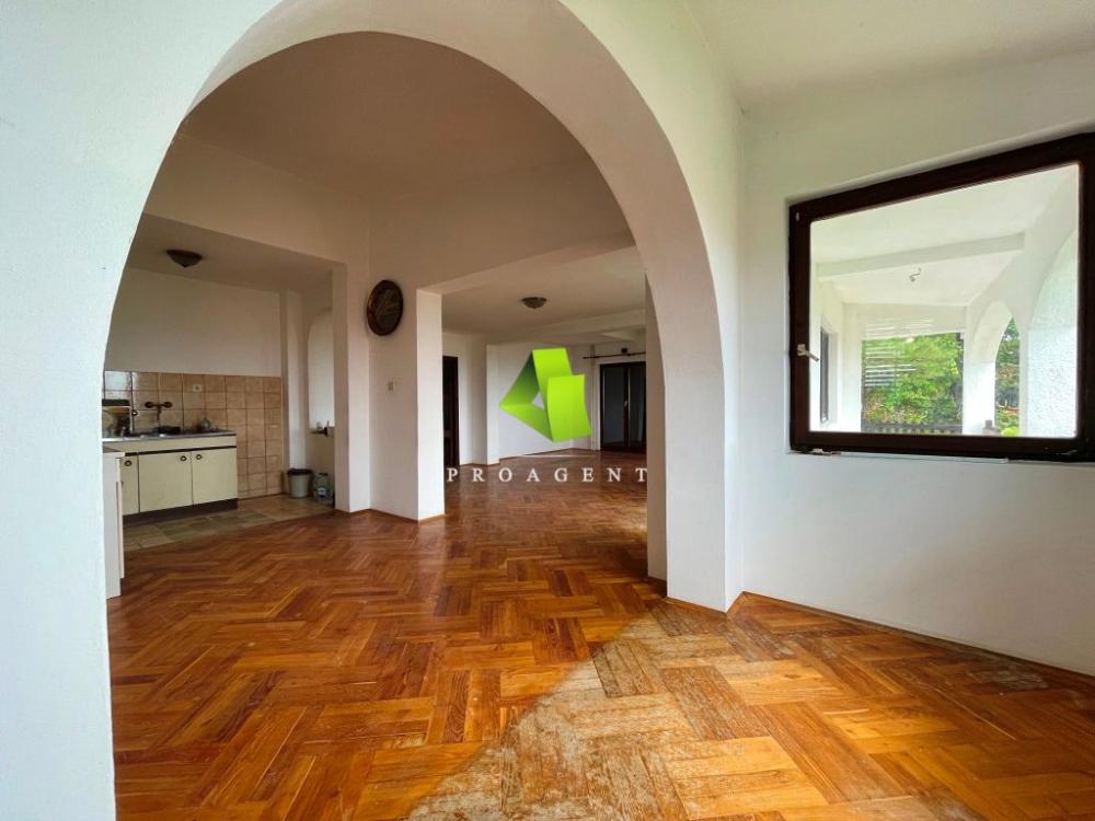 Slika 1 -  Kuća na prodaju, 309m2, 180.000€