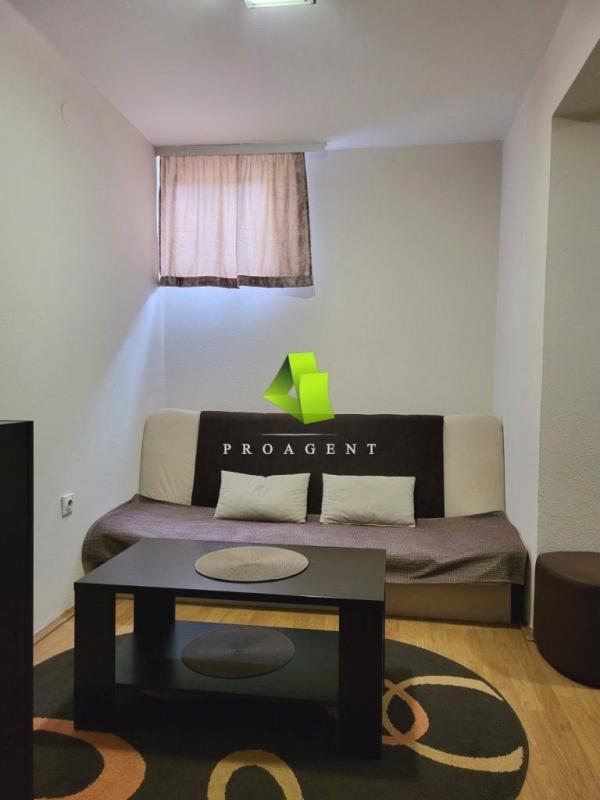 Glavna slika -Jednoiposoban stan na prodaju, 31m2, 62.000€