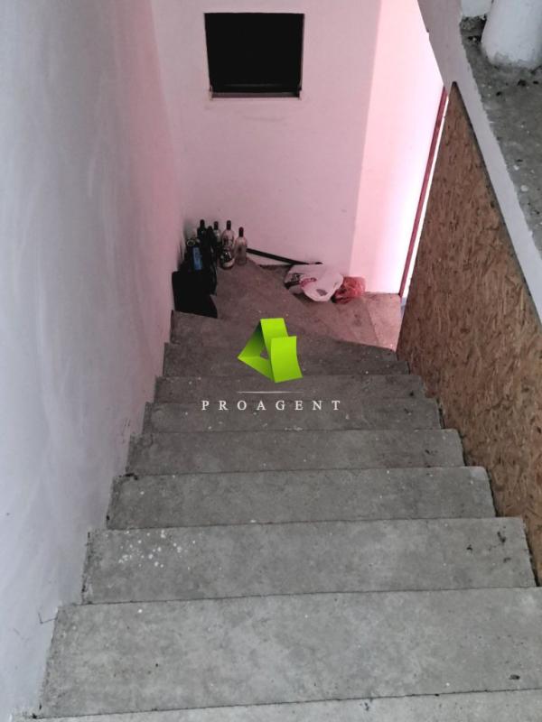 Slika 10 -  Kuća na prodaju, 269m2, 154.500€