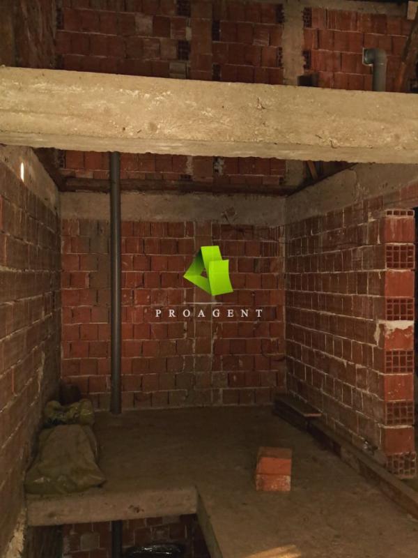 Slika 6 -  Kuća na prodaju, 269m2, 154.500€