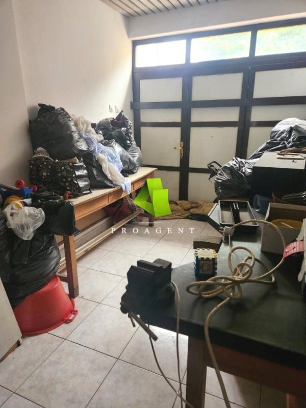 Slika 10 -  Kuća na prodaju, 300m2, 172.000€