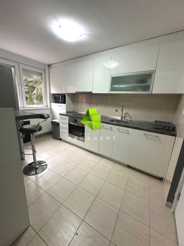 Slika 2 - Jednoiposoban stan na prodaju, 48m2, 115.000€