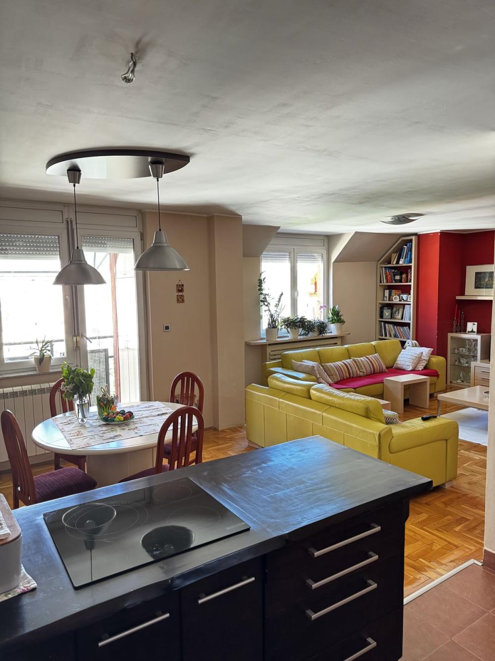 Slika 2 - Petosoban stan na prodaju, 143m2, 247.200€